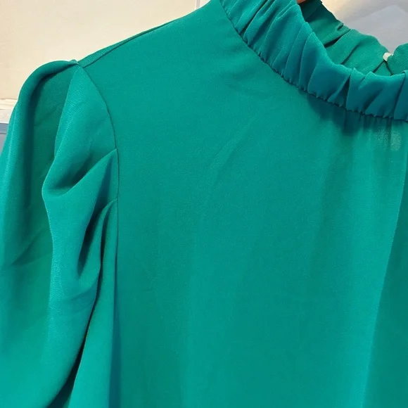 NWT Loft Cap Sleeve Blouse - Picture 2 of 5